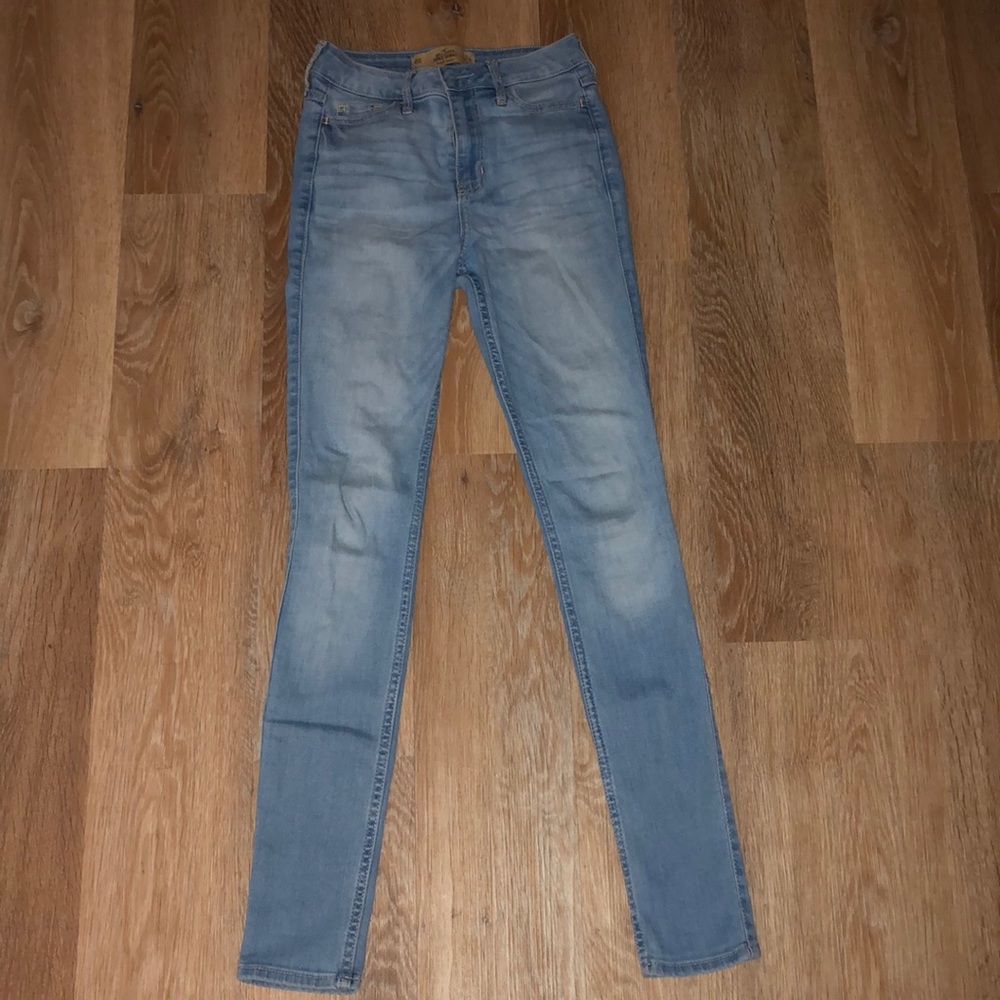 Hollister Super Skinny High Rise - 0R